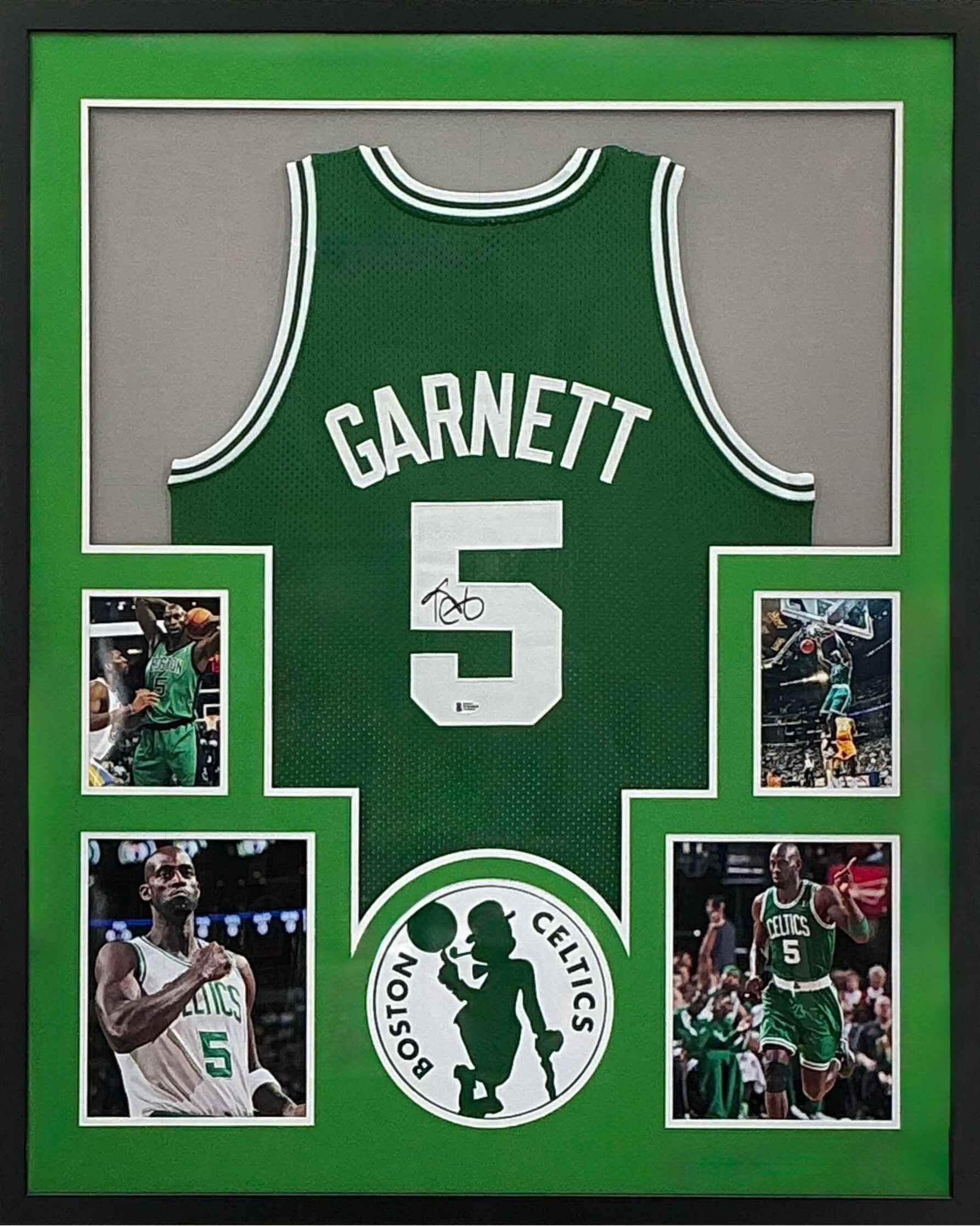 Boston Celtics Kevin Garnett Signed Jersey Framed