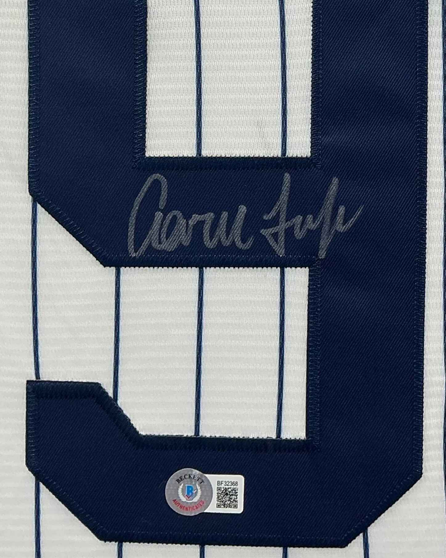 New York Yankees Aaron Judge Signed Jersey Framed
