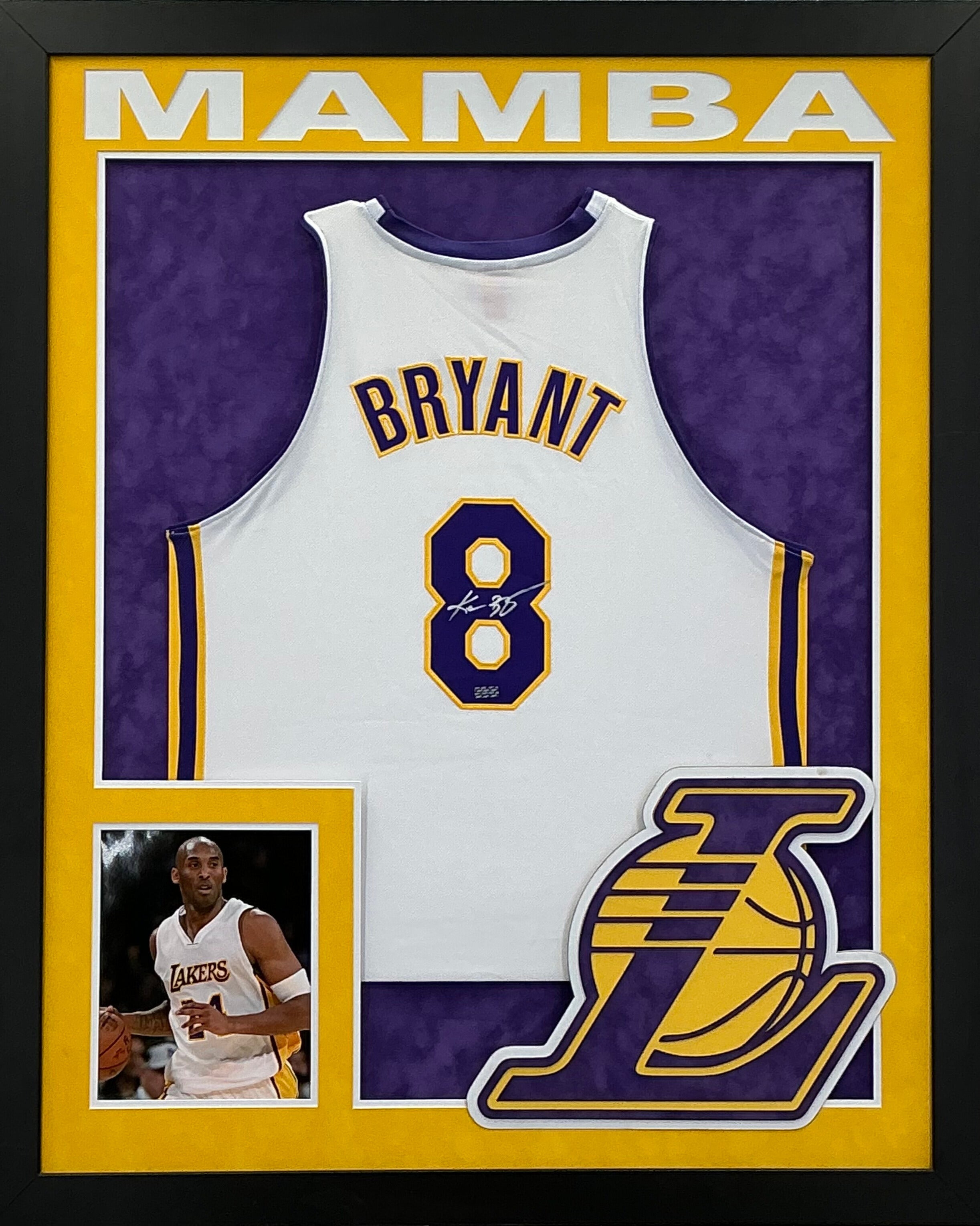 Los Angeles Lakers Kobe Bryant Signed Jersey Framed