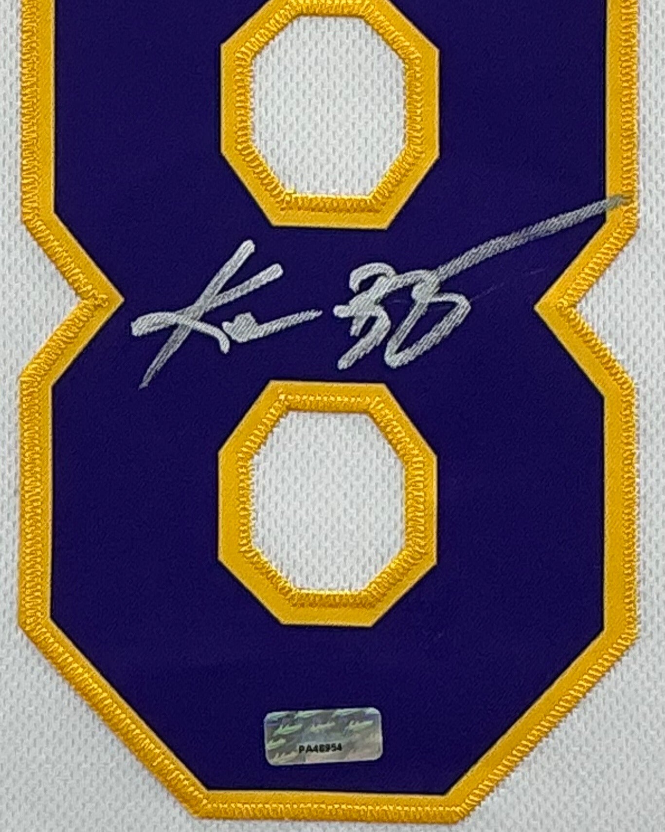Los Angeles Lakers Kobe Bryant Signed Jersey Framed