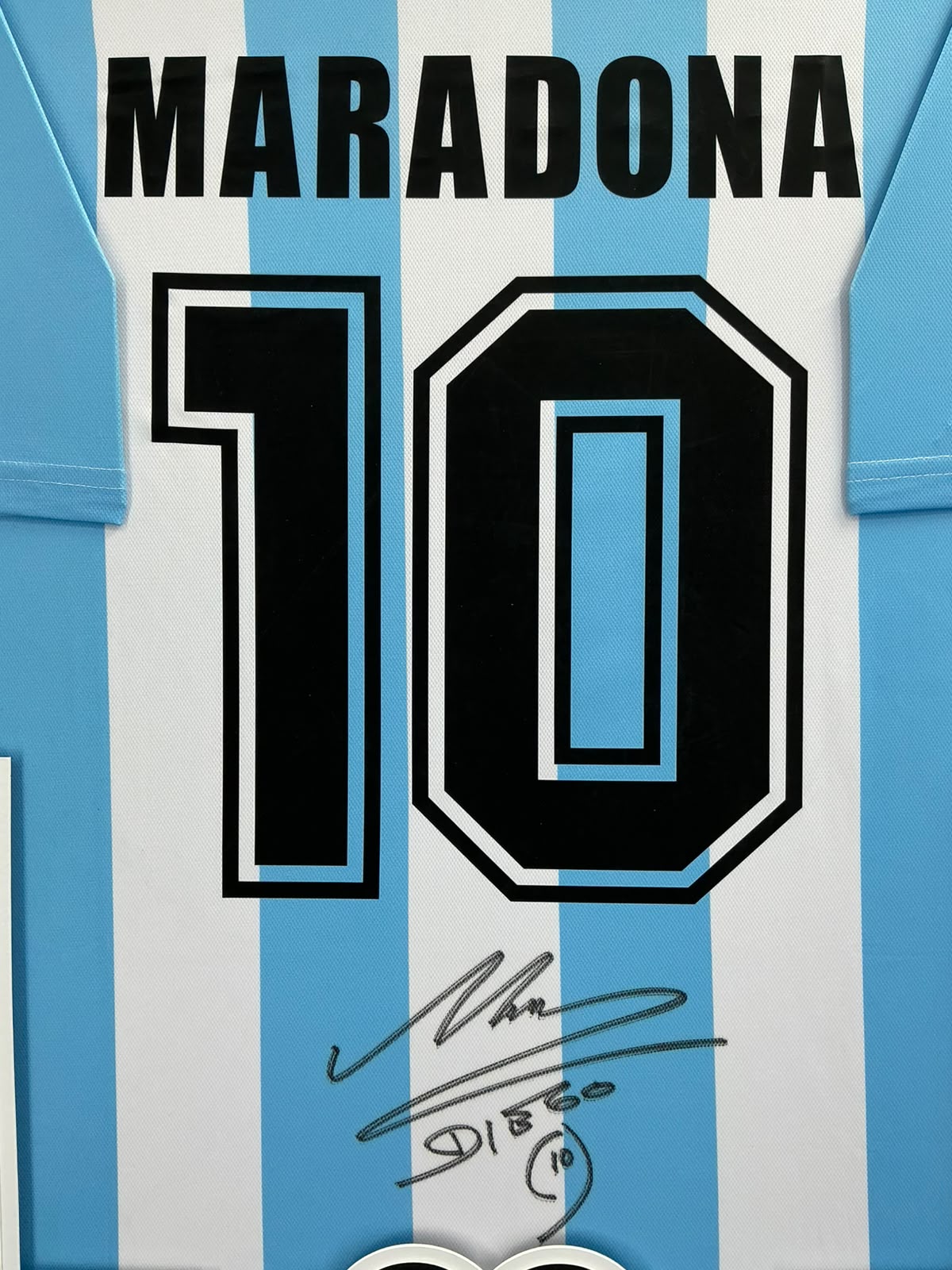 1986 World Cup Argentina Diego Maradona Signed Jersey Framed