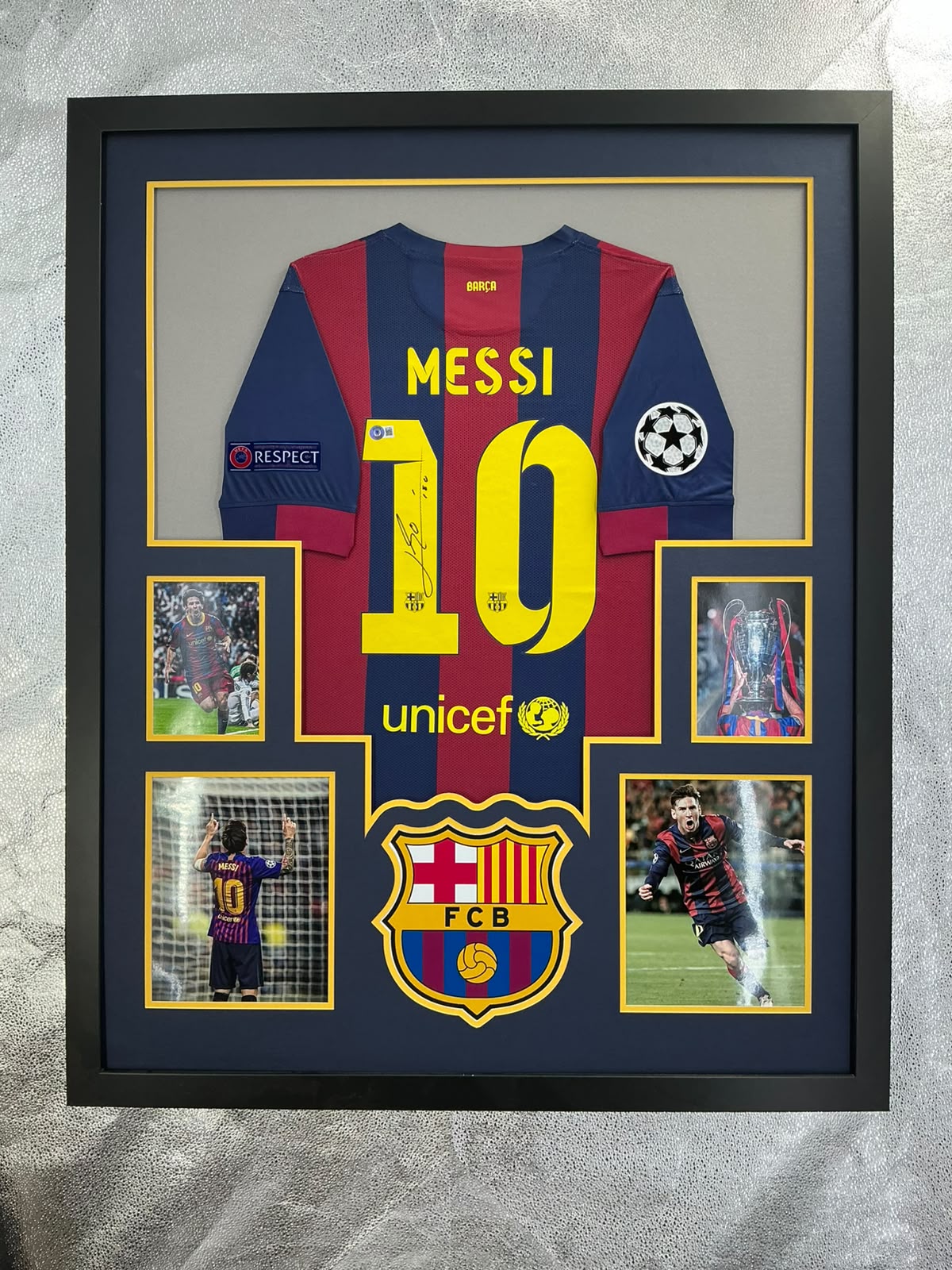 Barcelona Lionel Messi Signed Jersey Framed