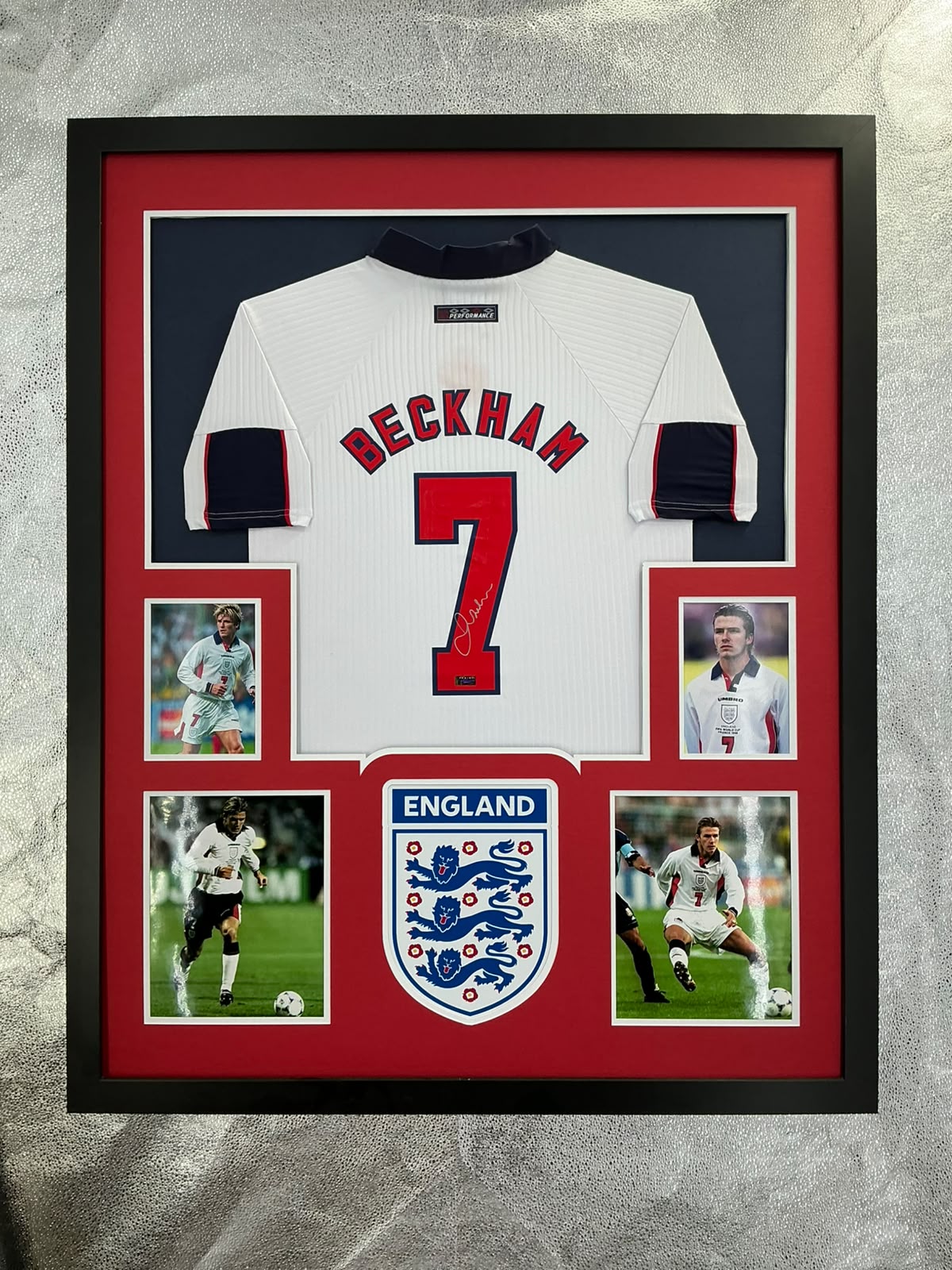 1998 World Cup England David Beckham Signed Jersey Framed