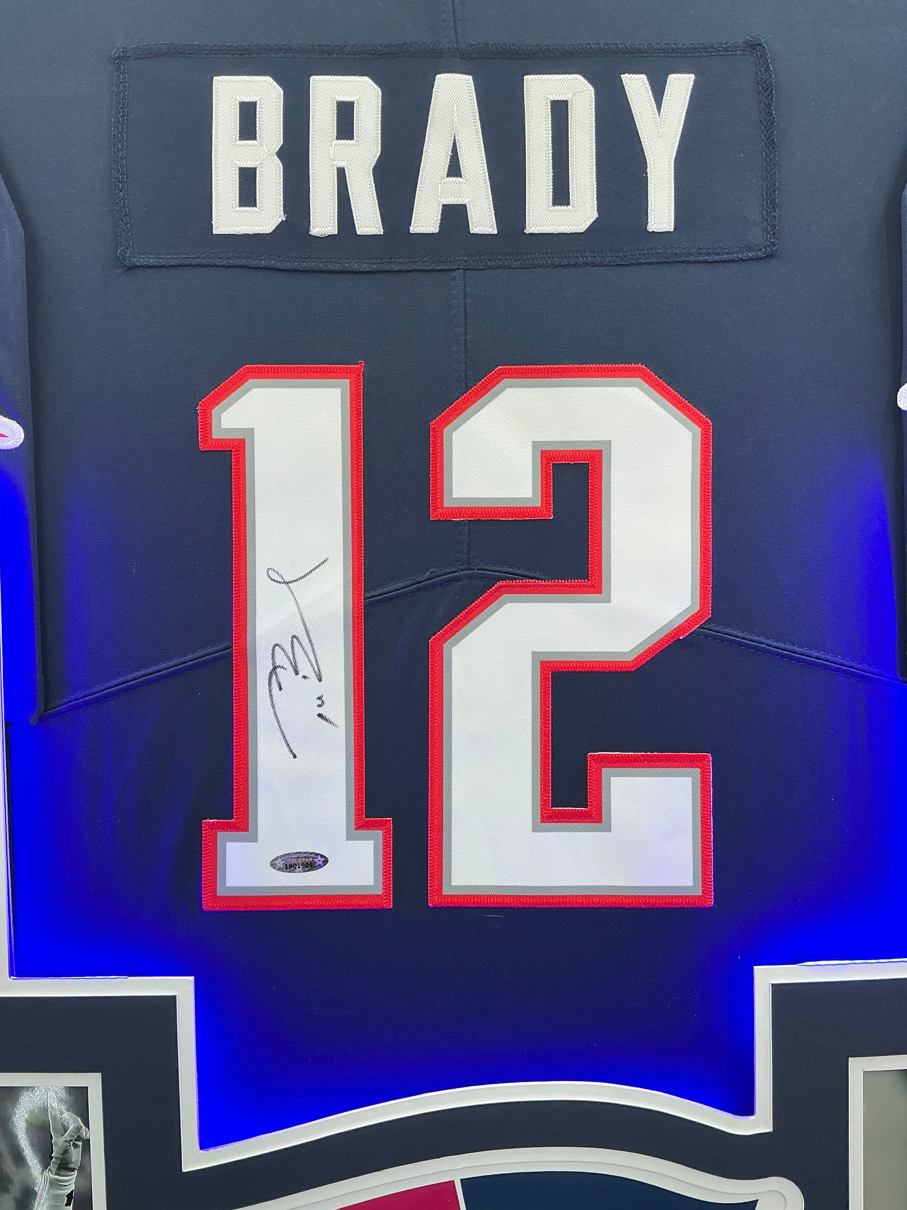 New England Patriots Tom Brady Signed Jersey Framed