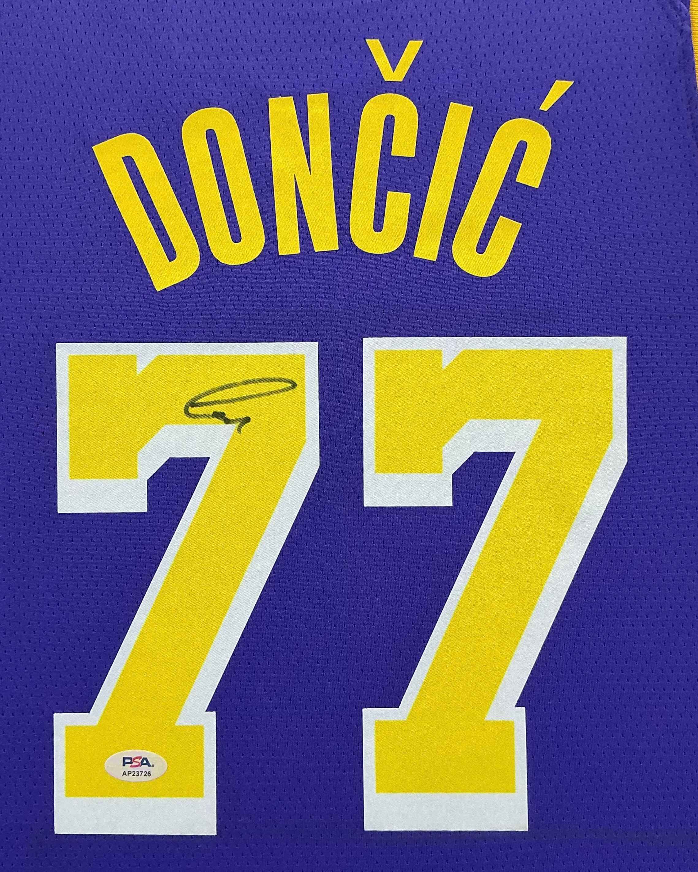 Los Angeles Lakers Luka Doncic Signed jersey Framed