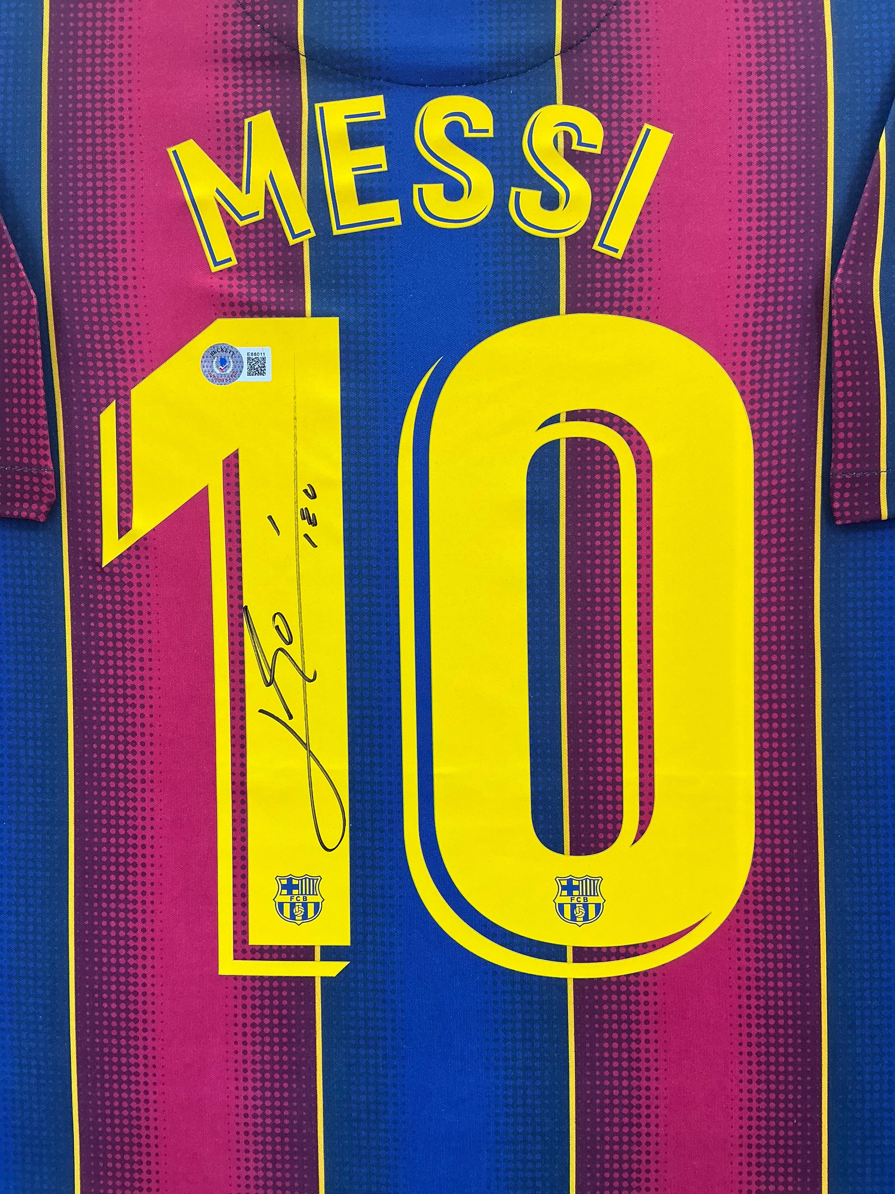 Barcelona Lionel Messi Signed Jersey Framed
