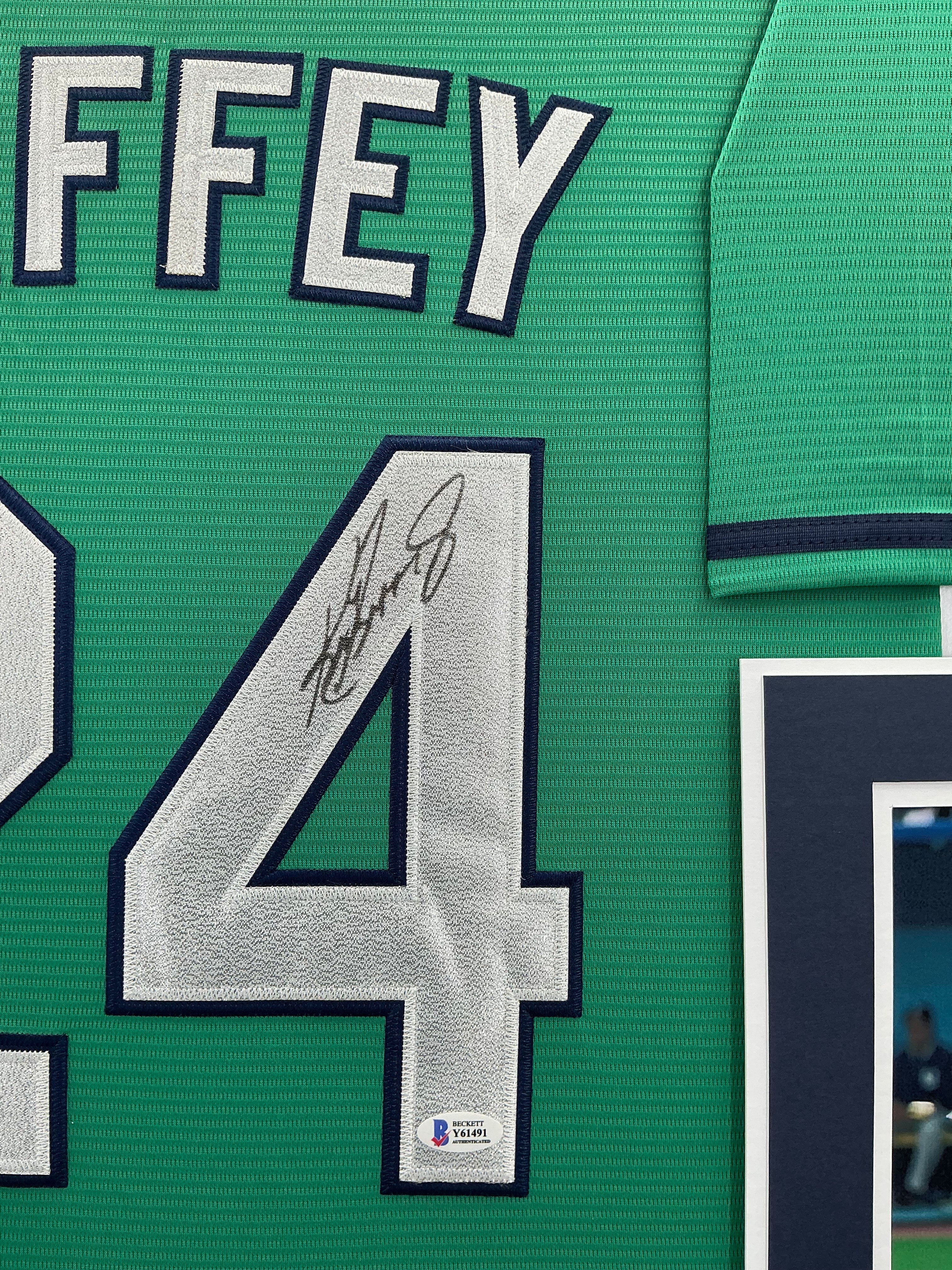 Seattle Mariners Ken Griffey Jr Signed Jersey Framed