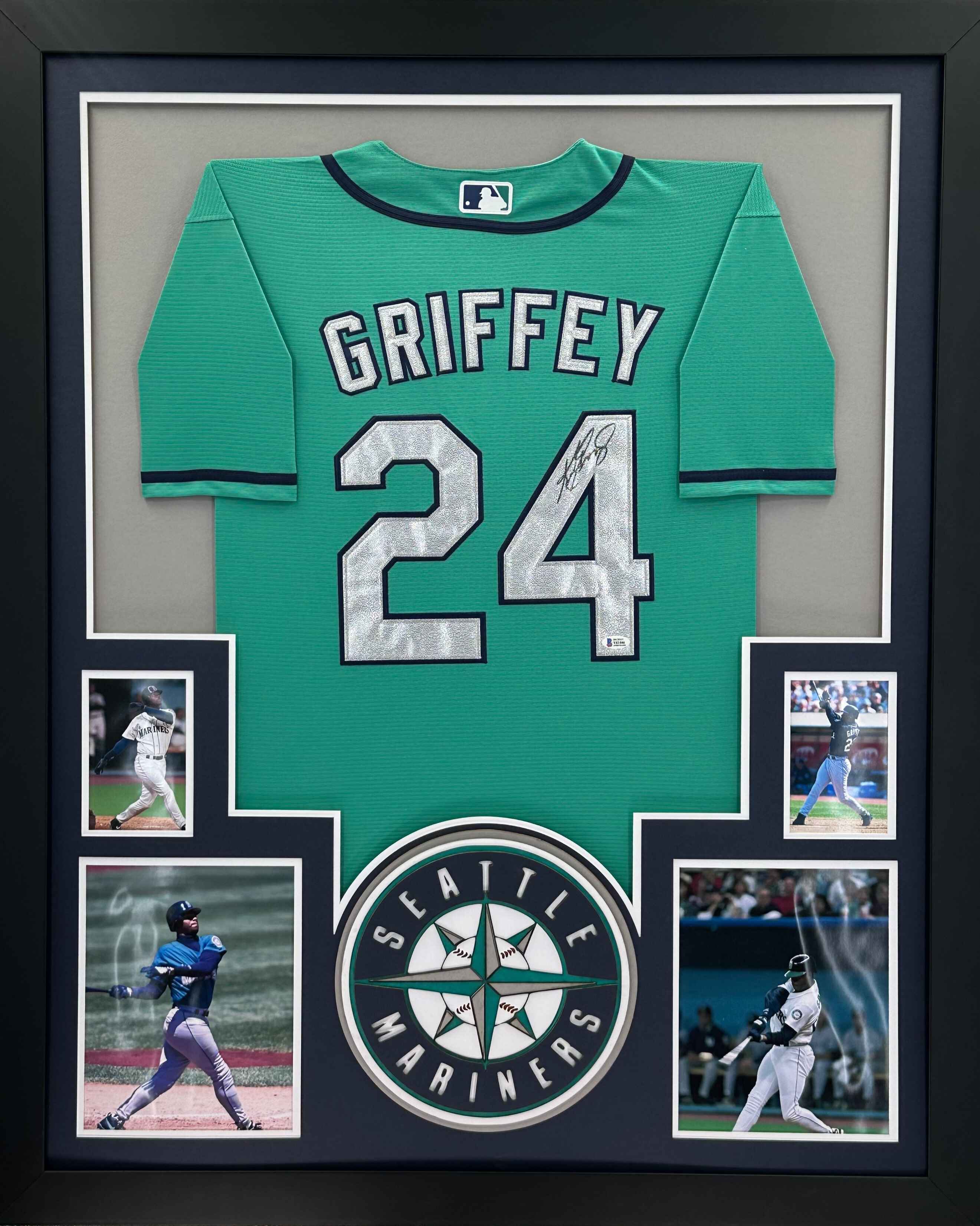 Seattle Mariners Ken Griffey Jr Signed Jersey Framed