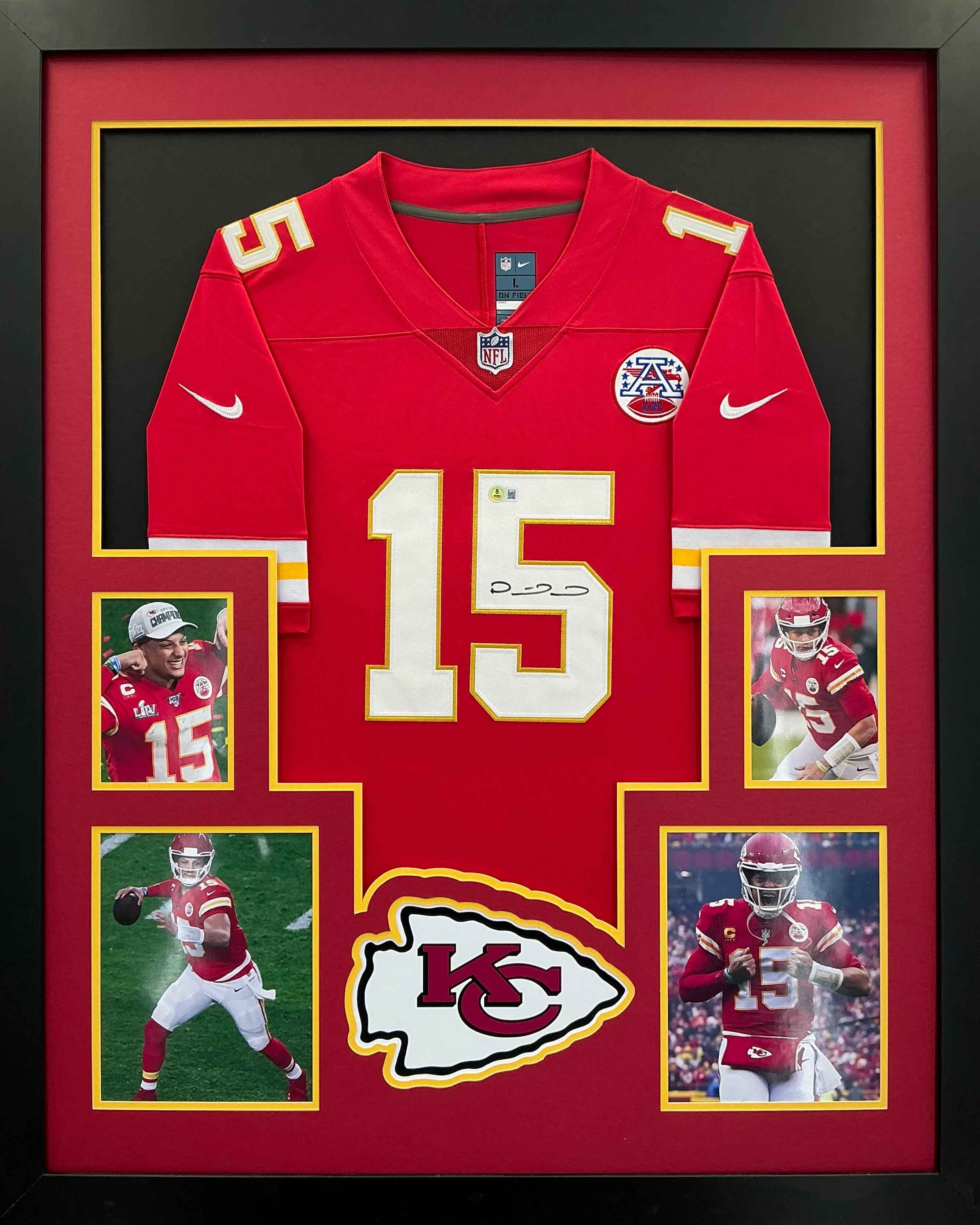 Kansas City Chiefs Patrick Mahomes Signed Jersey Framed