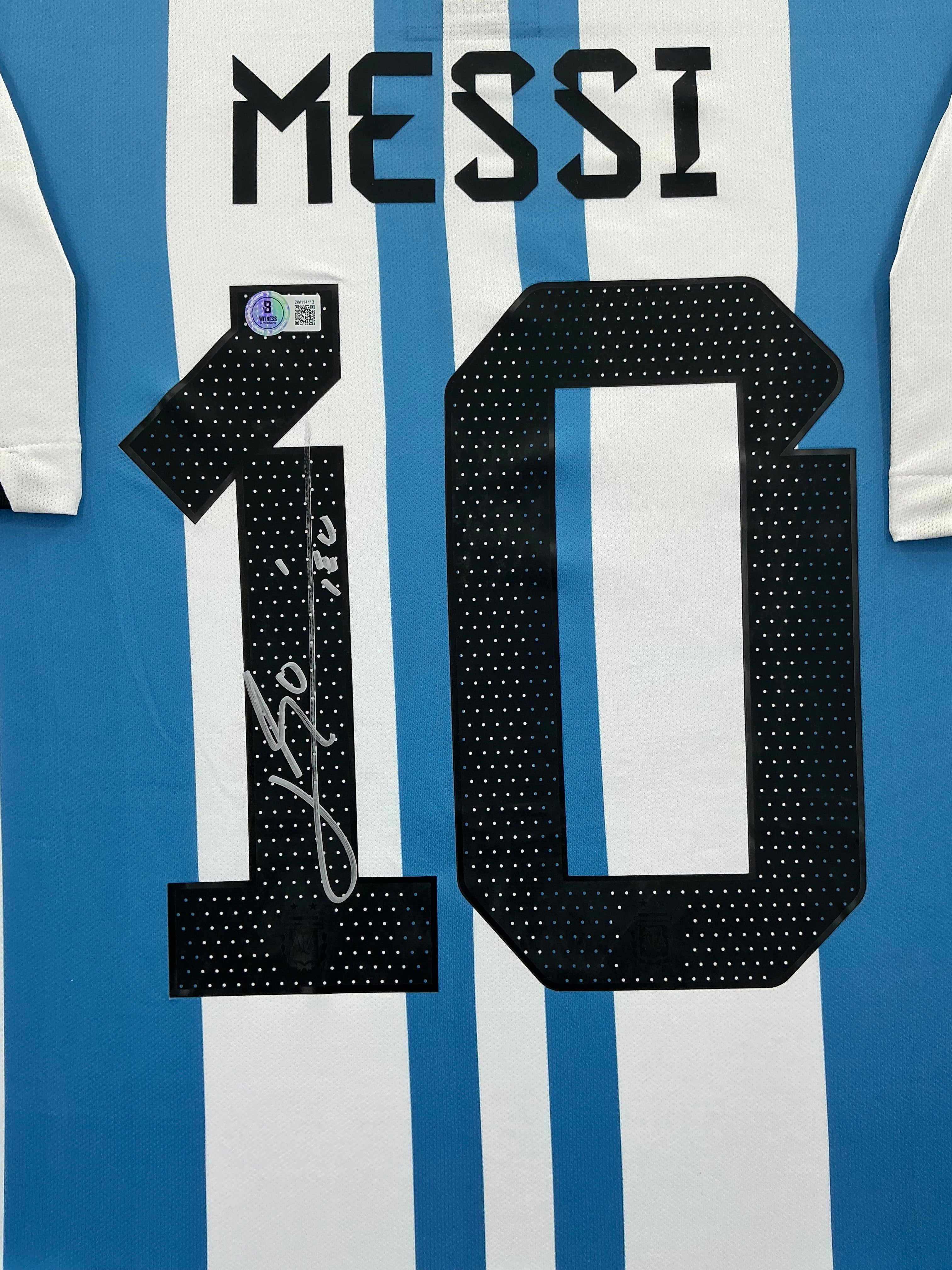 2022 World Cup Argentina Lionel Messi Signed Jersey Framed
