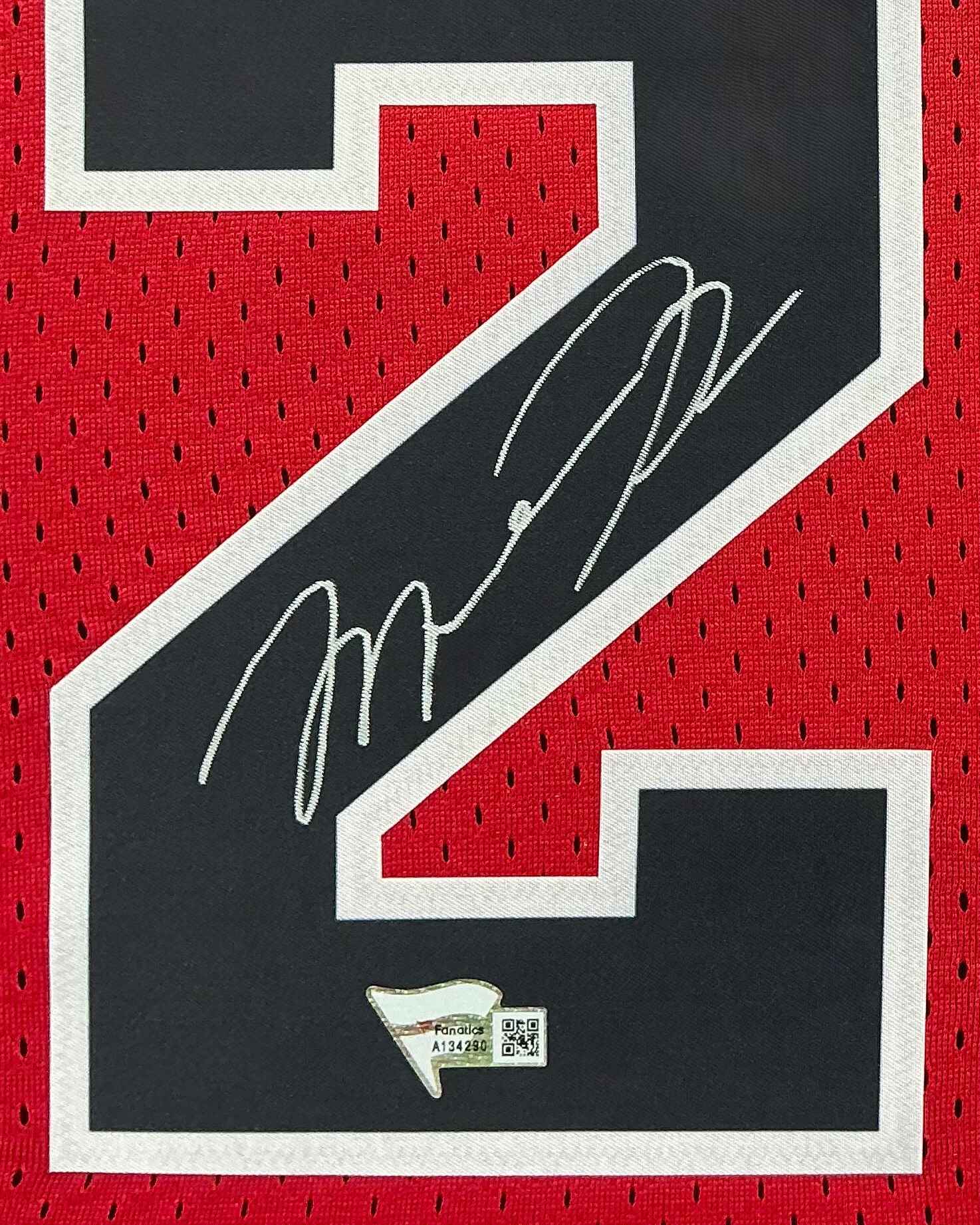 Chicago Bulls Michael Jordan Signed Jersey Framed