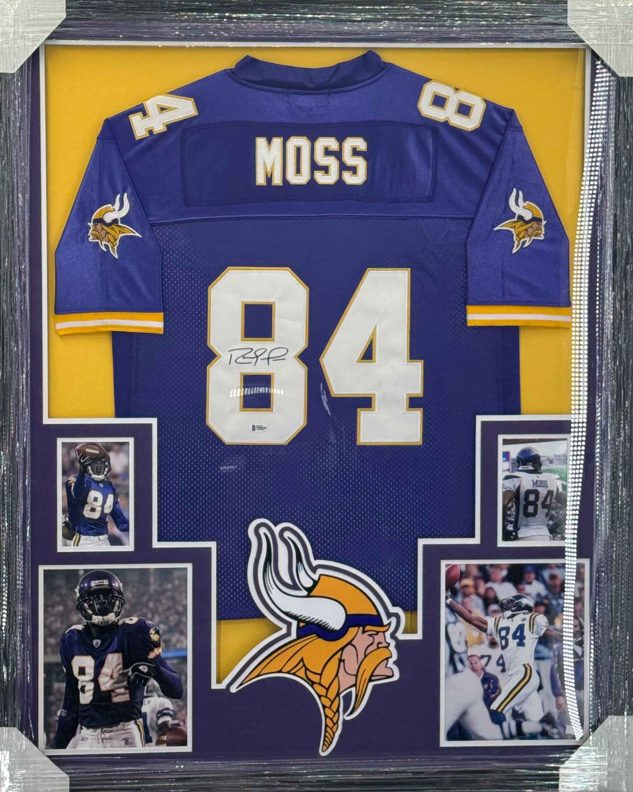 Minnesota Vikings Randy Moss Signed Jersey Framed