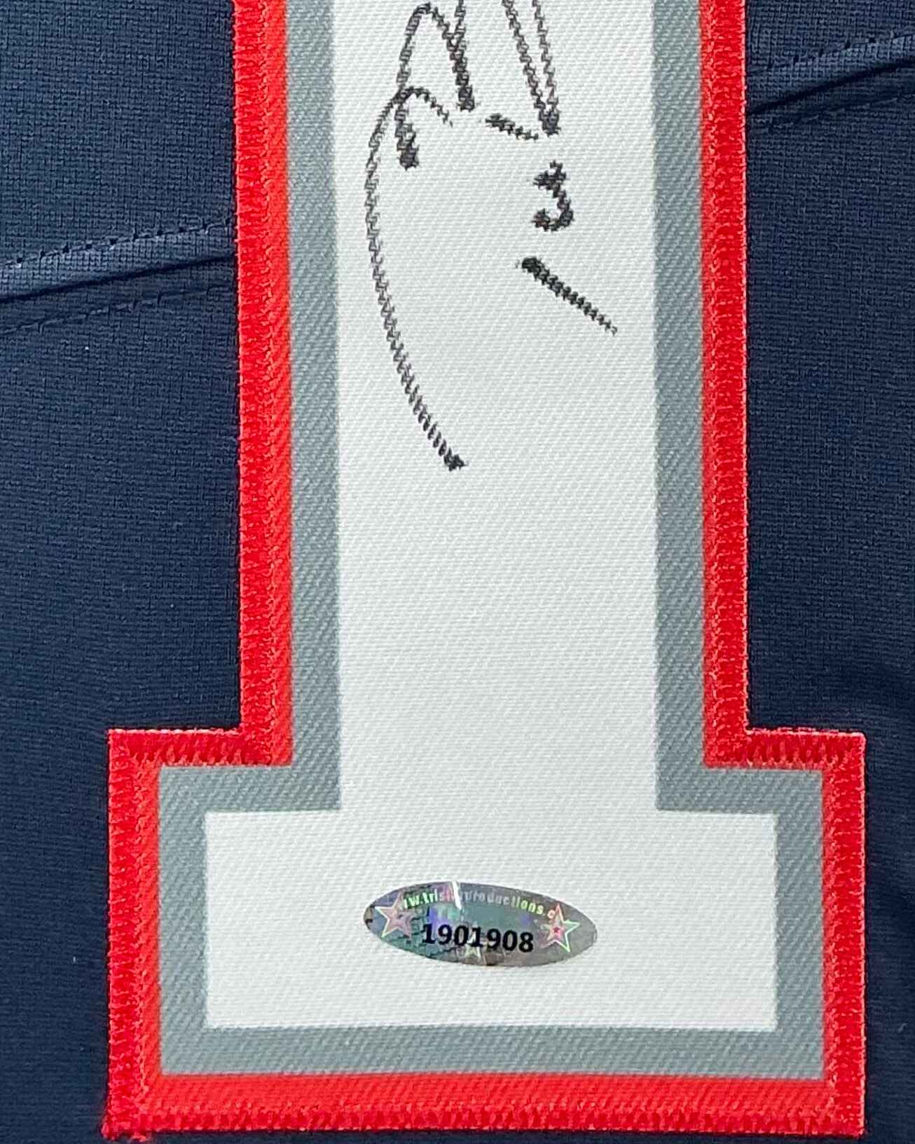 New England Patriots Tom Brady Signed Jersey Framed