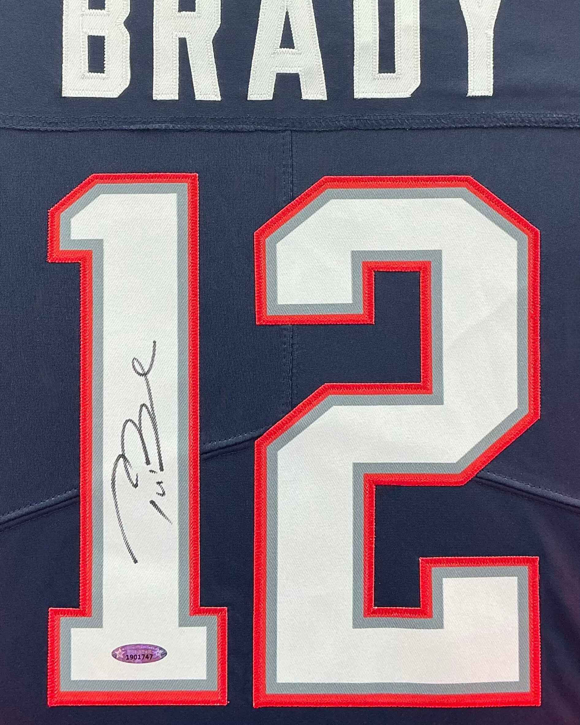 New England Patriots Tom Brady Signed Jersey Framed