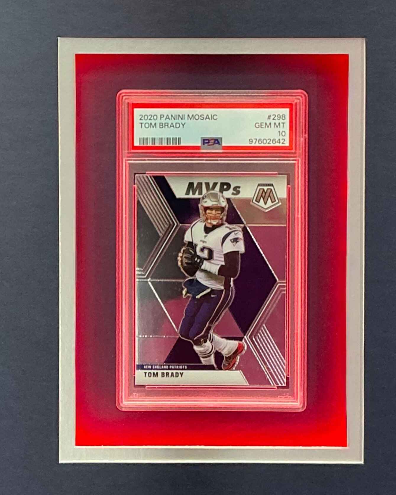 New England Patriots Tom Brady Signed Jersey Framed