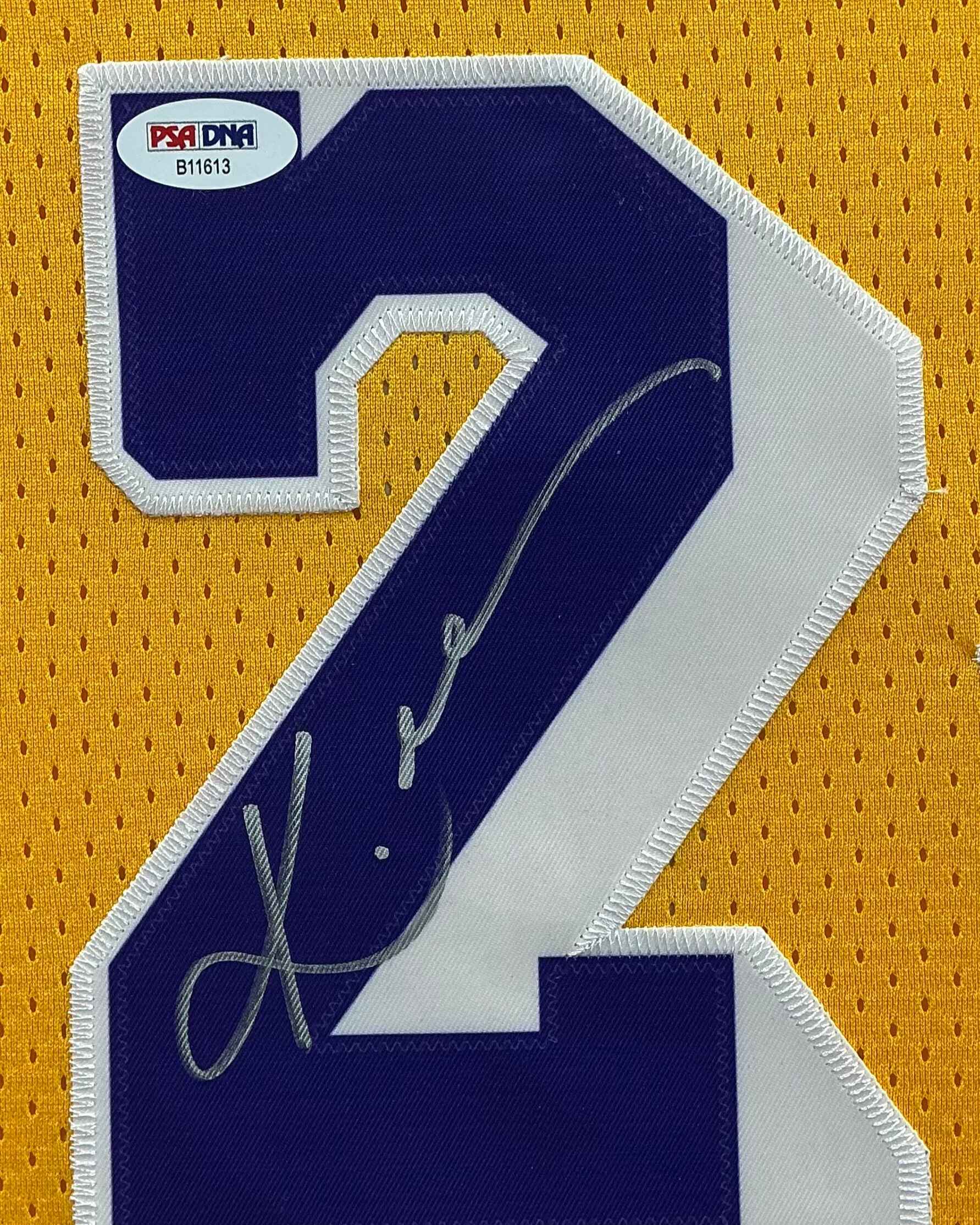 Los Angeles Lakers Kobe Bryant Signed Jersey Framed